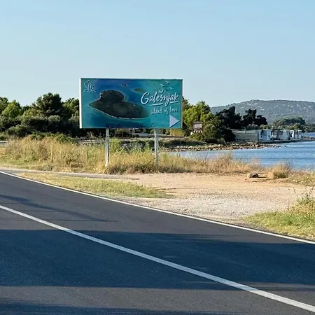 Campsite Skalinada *